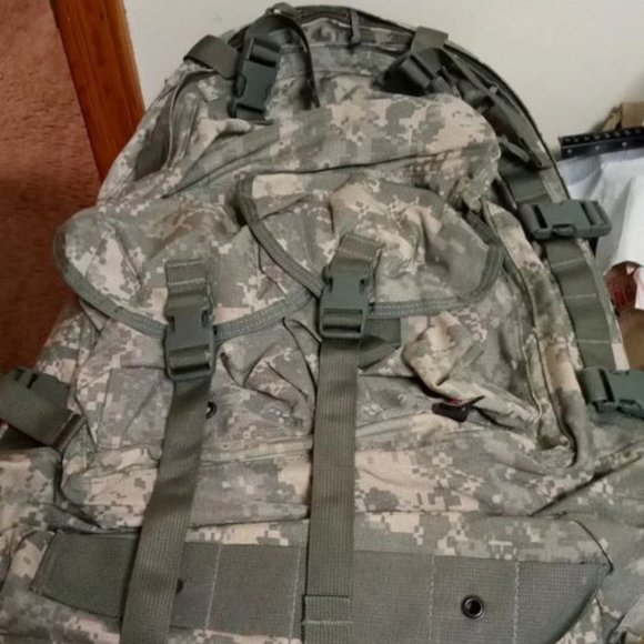 London Bridge Trading LBT-2165A Geronimo Assault Pack, Made in USA, firm price - Picture 1 of 4
